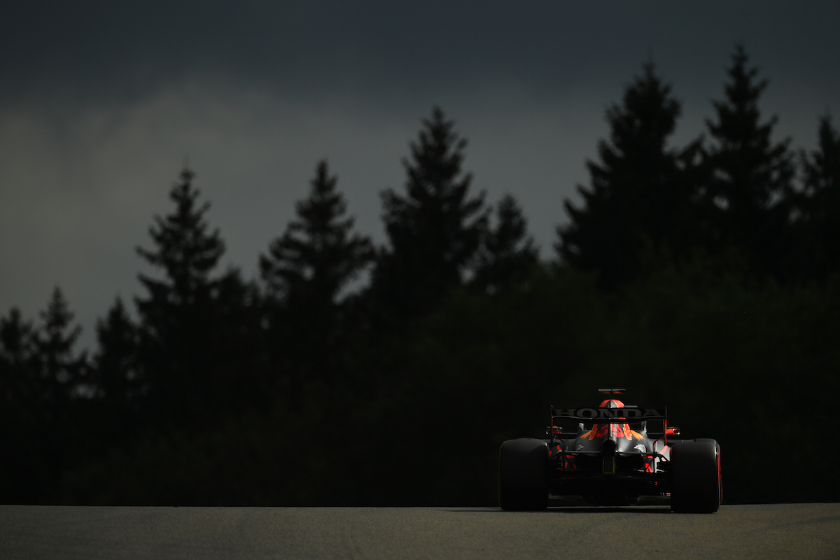 【F1ベルギーGP FP2】フェルスタッペンとルクレールがクラッシュで赤旗！