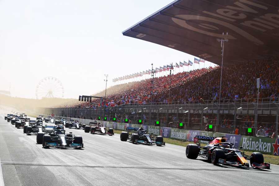 NetflixのCEOがF1買収の可能性を示唆