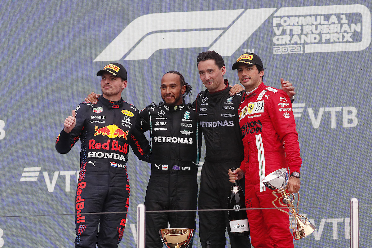 【動画：F1ロシアGP】フェルスタッペンが最後尾から2位！ハミルトンは逆転で100勝目！ノリス、若さで初優勝逃す