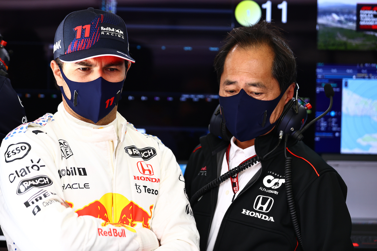 レッドブル・ホンダのペレス「メルセデスは強そうだけど明日は戦えるようにしたい」／F1トルコGP初日