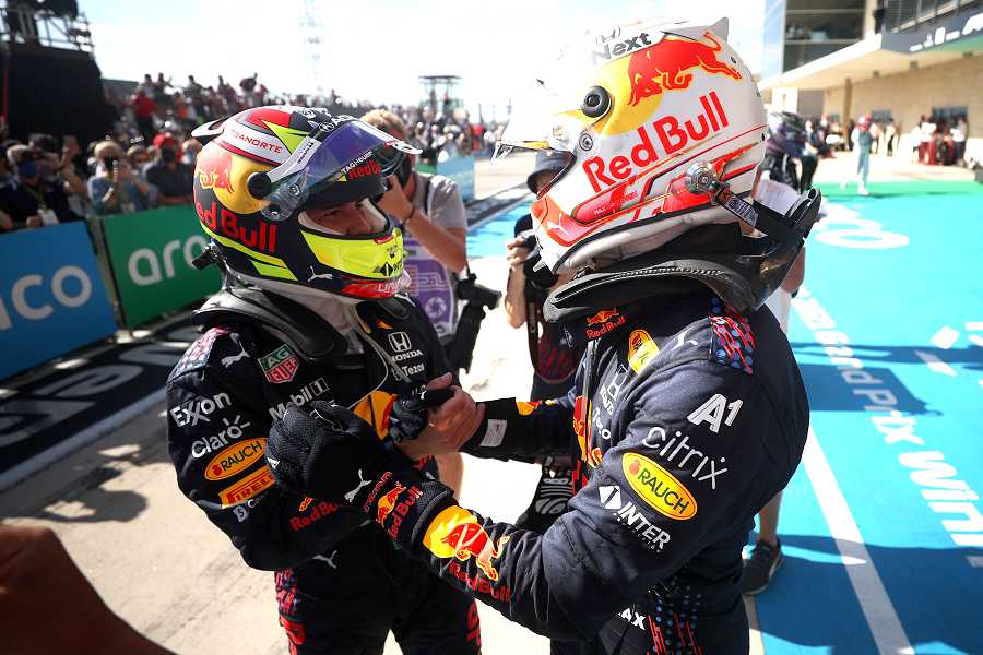 今年のF1タイトル争いはペレスのサポートがあるフェルスタッペンが有利