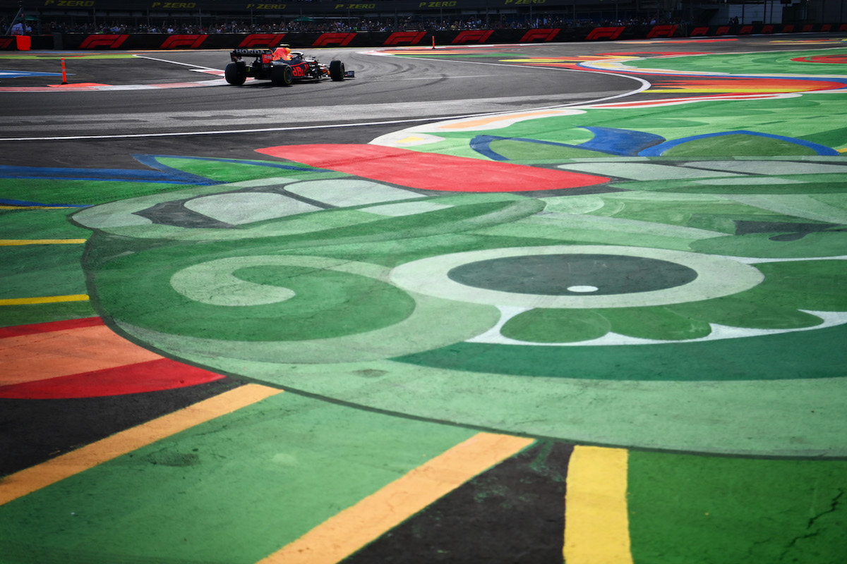 【F1メキシコGP：FP2速報】レッドブル・ホンダが最速！角田裕毅は8番手