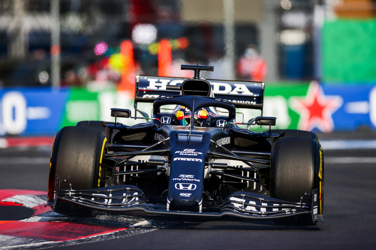 アルファタウリ・ホンダのエンジニア「角田はショートランでも速く、マシンに対する自信を深めた」／F1メキシコGP初日