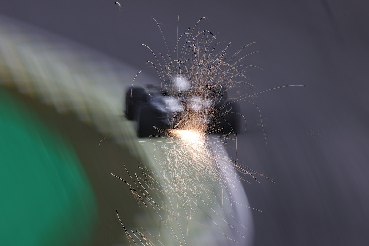 【FP1動画：F1サンパウロGP】最速は新PUのハミルトン！フェルスタッペンは0.3秒差、角田裕毅は11番手