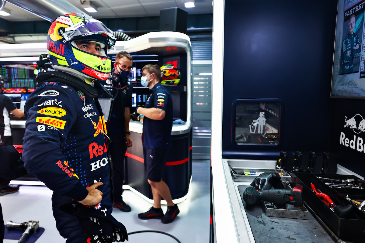 レッドブル・ホンダのペレス、まさかのQ2敗退「自信を持っていたのに」追い上げを誓う／F1カタールGP予選