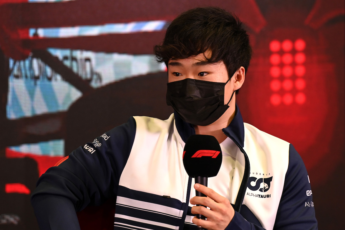 アルファタウリの角田裕毅、F1テスト3日目は走行できず「ドライビングスタイルをもう少し修正する必要がある」