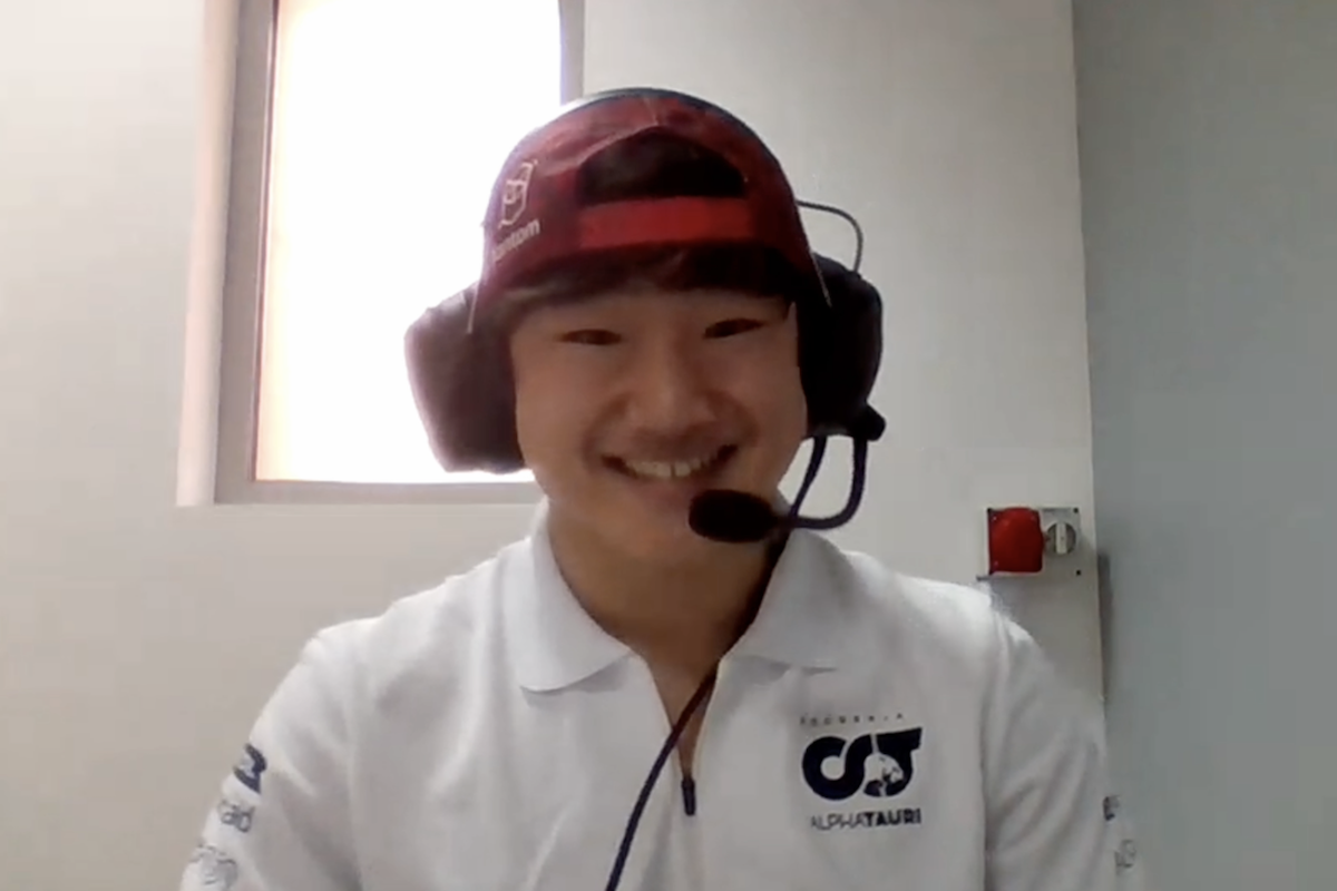 F1参戦2年目に臨む角田裕毅、新F1カーで「オーバーテイクショー」に期待！ポーポイズ現象で視界への影響や頭痛も