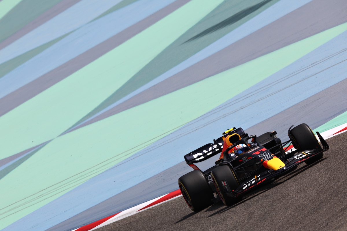 【動画：F1バーレーンテストDay3午前タイム】トップ3はペレス、チョウ・グァンユ、ガスリー！ハミルトンとガスリーがバトル