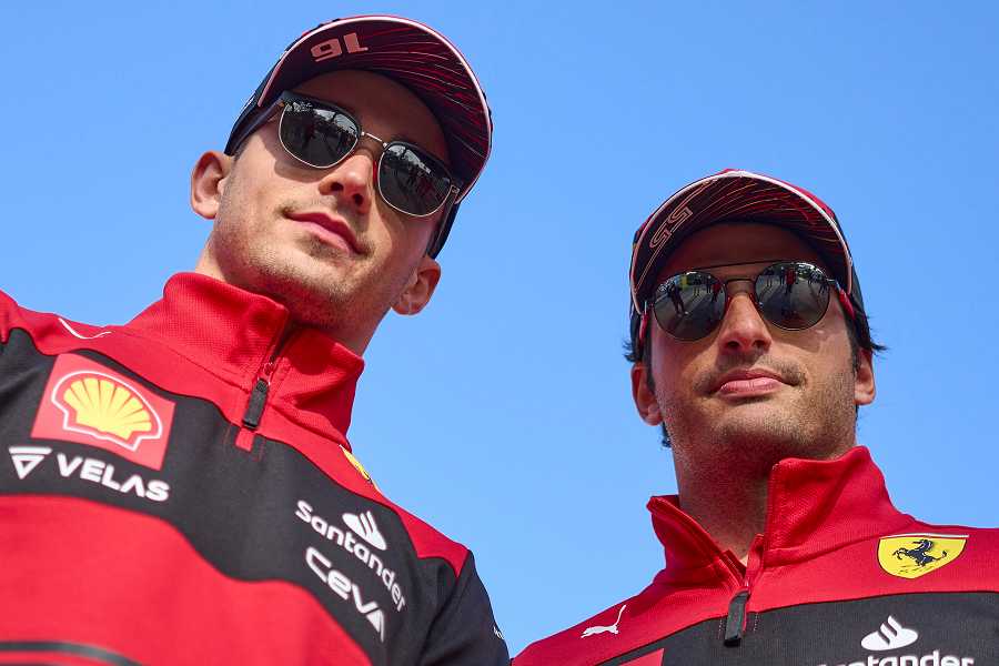 フェラーリの問題は「サインツがまだナンバー2になる準備ができていないこと」だとゲルハルト・ベルガー