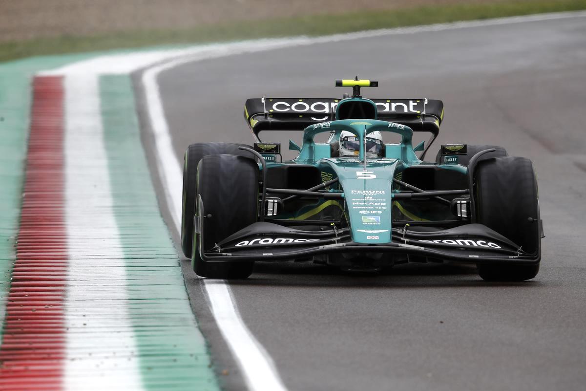 ベッテル「今シーズン初のQ3進出」アストンマーティンF1チームの努力の賜／F1エミリア・ロマーニャGP