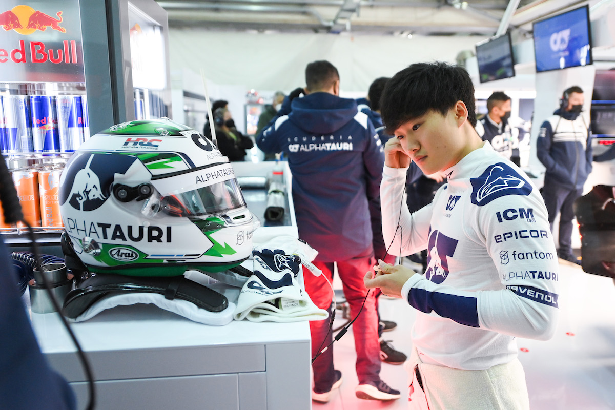 角田裕毅、アルファタウリF1の地元で「パフォーマンスも今ひとつで苦戦」／F1エミリア・ロマーニャGP