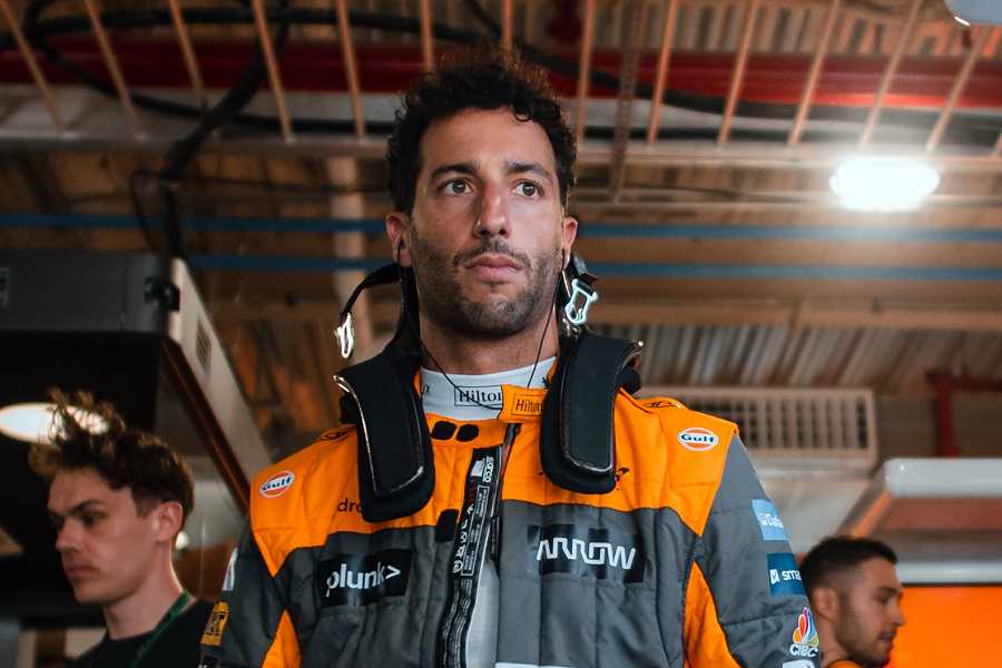 「リカルドは期待に応えられていない」とマクラーレン・レーシングCEO　自信を失いつつあるリカルド