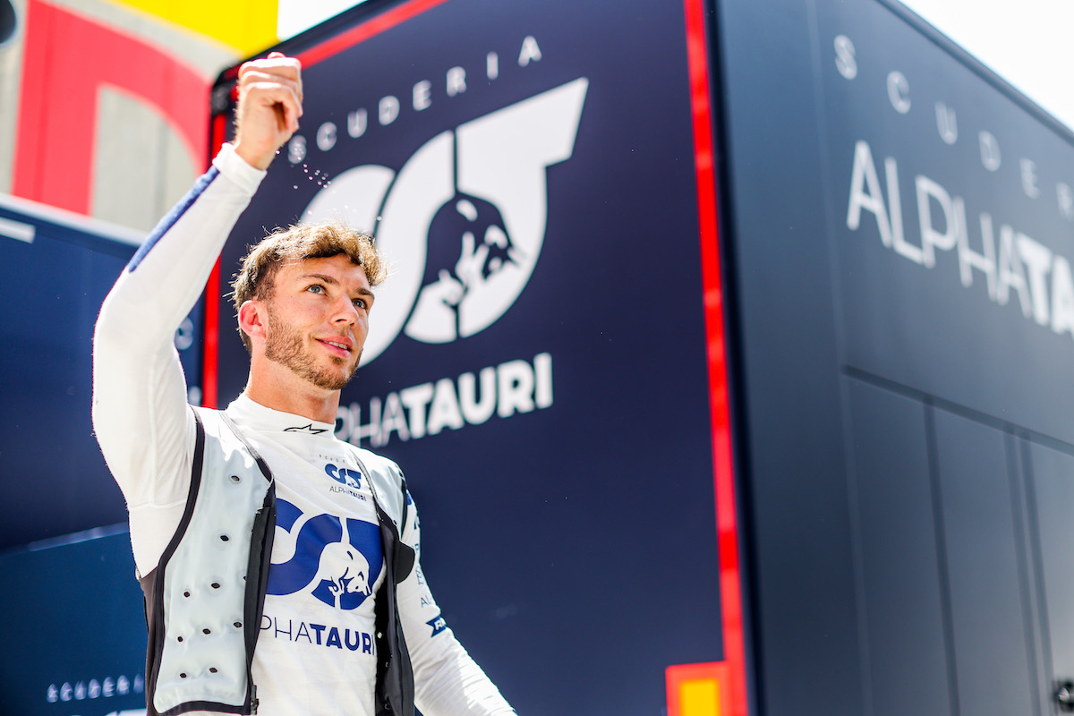 アルファタウリF1のガスリー「思い通りに走らせることができない」予選トップ10に入れるか？