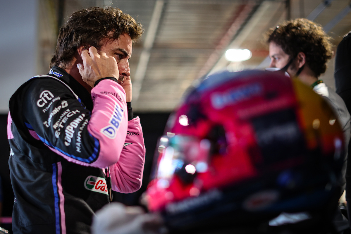 アロンソ「新しいリアウイング」での性能アップに疑問　ホームレースでの目標は？