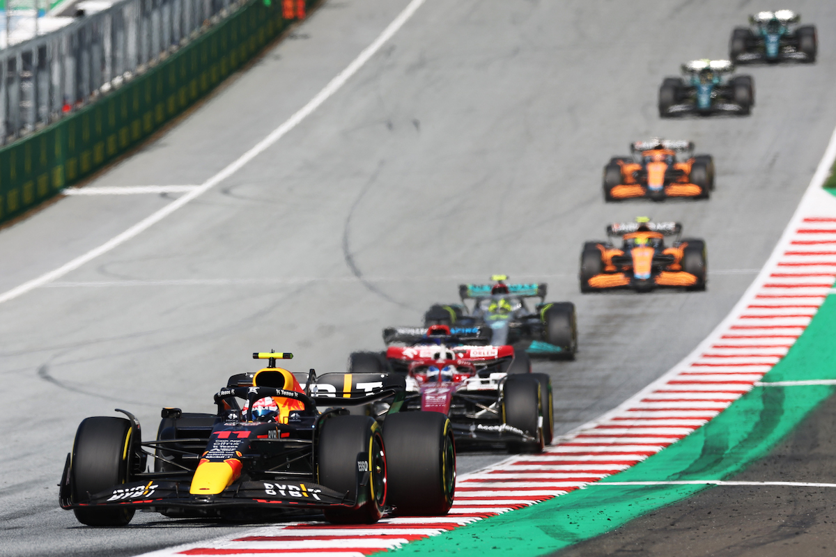 ペレス、13番グリッドから5位まで挽回「1周目で4つポジションを上げた」