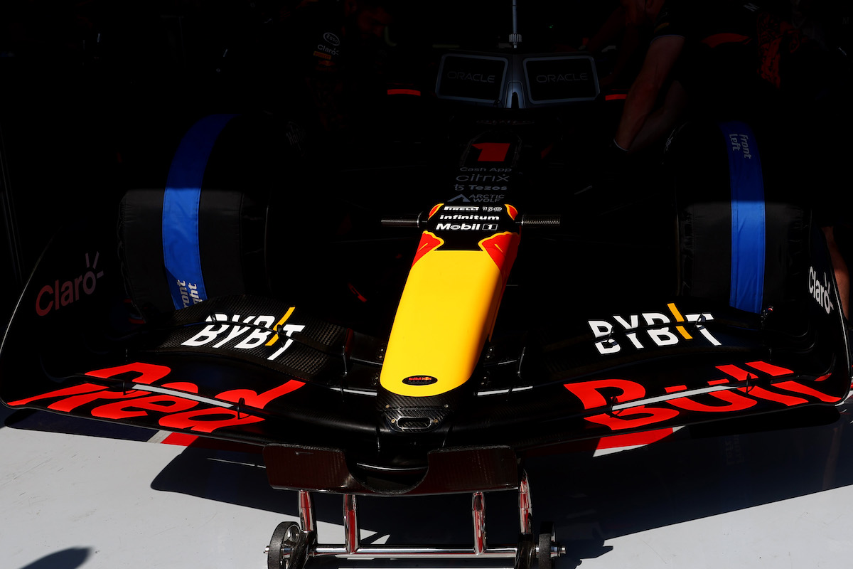 レッドブル、ポルシェとF1参戦の「話し合い」を認める