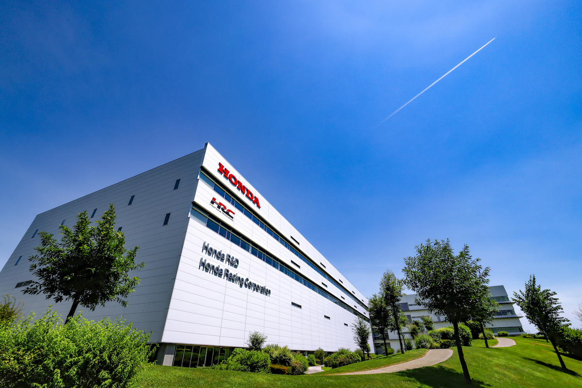 【ホンダF1】『世界一』の自信と笑顔が溢れるF1開発拠点『HRC Sakura』を公開！