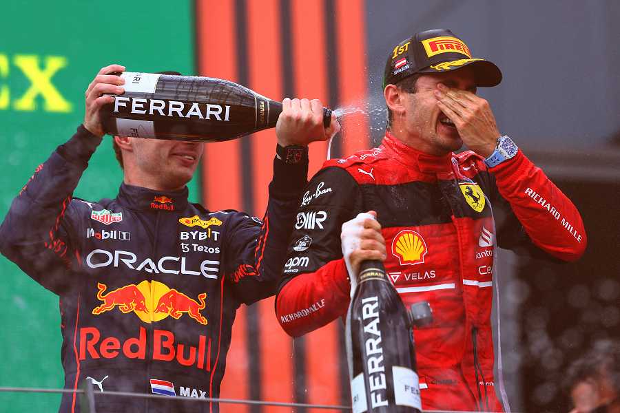 マックス・フェルスタッペン「ルクレールとの今年のF1タイトル争いの方が昨年よりも楽しい」