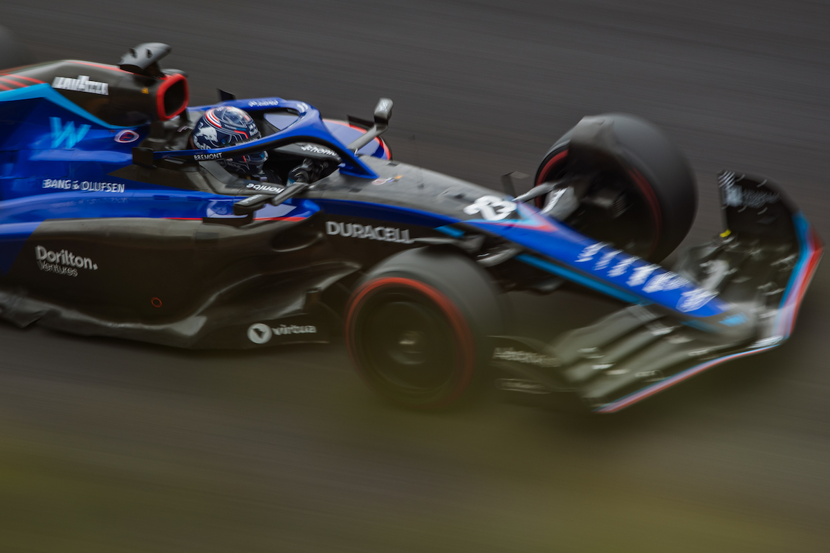 アルボン、6番手スタートに“静かな自信”「メルセデスとはコンマ数秒差」