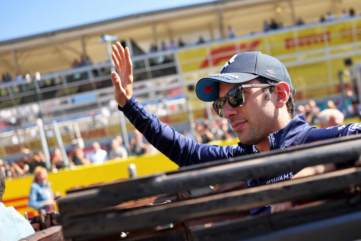 ウィリアムズF1、ラティフィと「2022年末での別れ」を発表。後任候補ニック・デ・フリース獲得合戦は激化