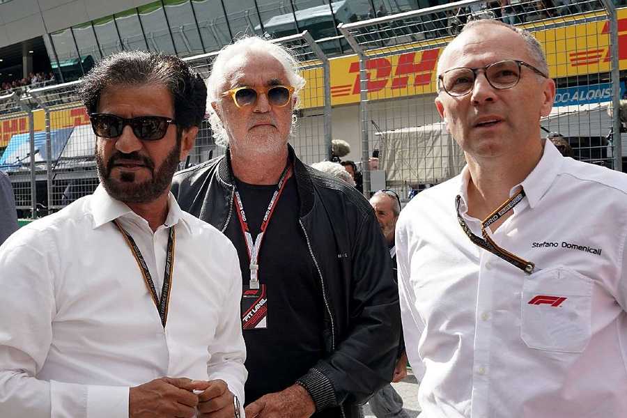 結果確定に3時間･･･シンガポールGPは「1分で決められる」とブリアトーレ、FIAを痛烈批判。レッドブルF1幹部や元F1ドライバーは「ルール多すぎ」と苦言を呈し日本GPへ