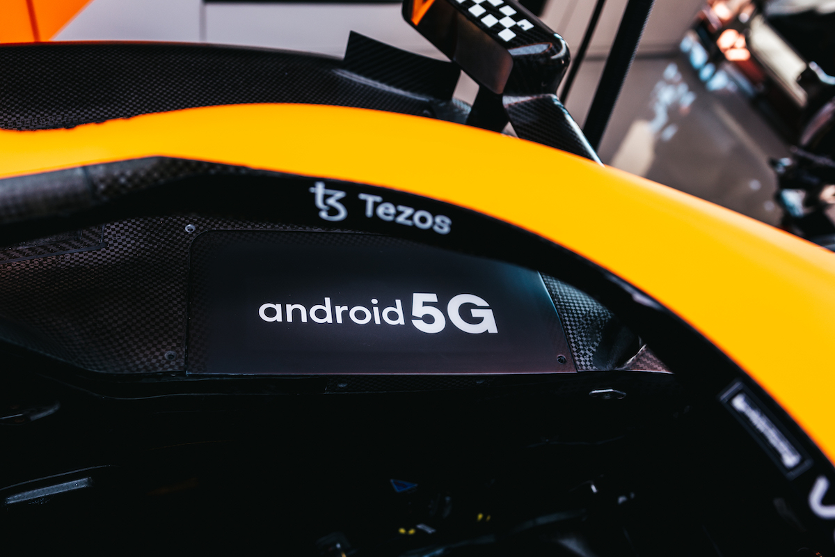 マクラーレン、F1マシンに「動く広告」技術を導入。まずはGoogleと独占契約