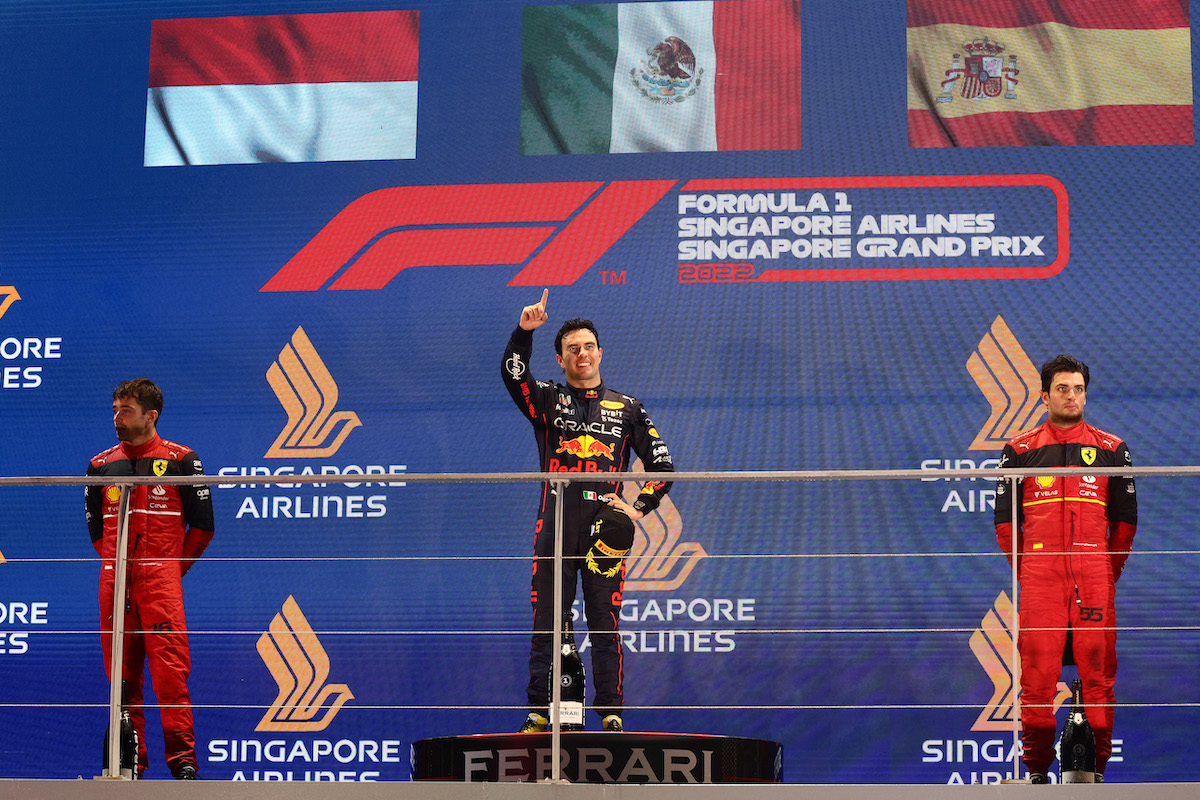 ペレスに5秒ペナルティも優勝確定！「最後の15周は予選のようにプッシュした」“すごく難しい”コンディション･･･「最終セクターは大変だったんだ」