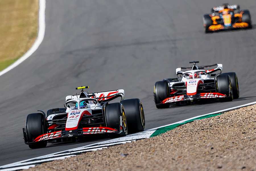 【ハースF1】来季のドライバー決定は「もうすぐ」とチーム代表　うわさではヒュルケンベルグが「当確」 アストンマーティンが来季控えにバンドーン起用