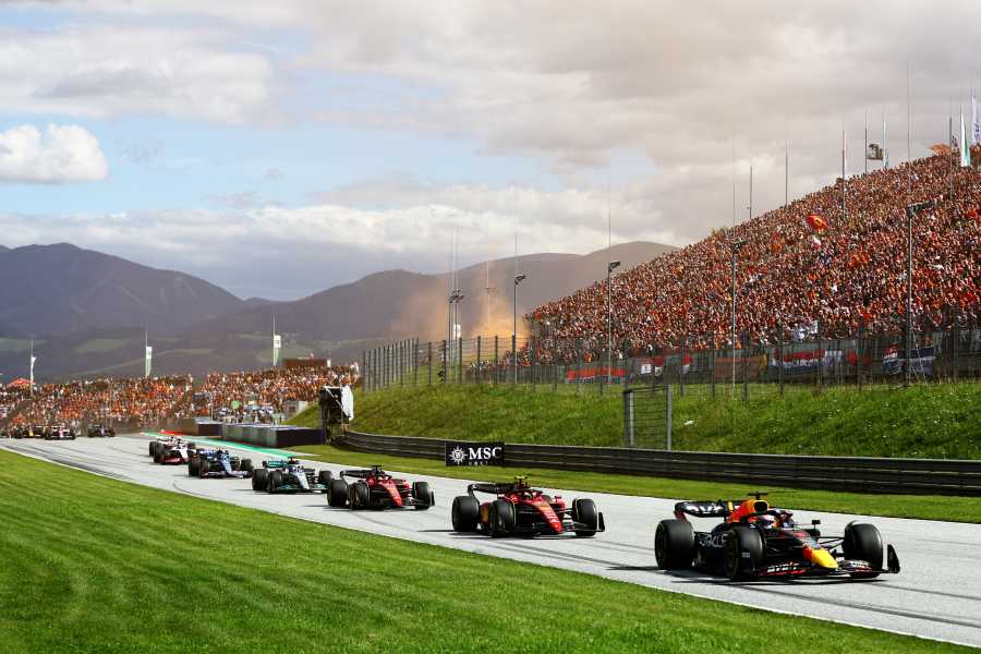 【F1】2023年シーズンに向けてスプリント形式の見直しを検討か？最多3勝のフェルスタッペン「あまり好きではない」