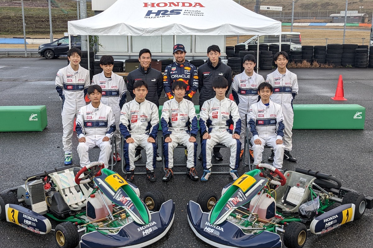 F1優勝＆チャンピオンチーム経験者ペレスと2度のインディ500王者・佐藤琢磨が直接指導！角田裕毅を育てたHRSが特別講習実施