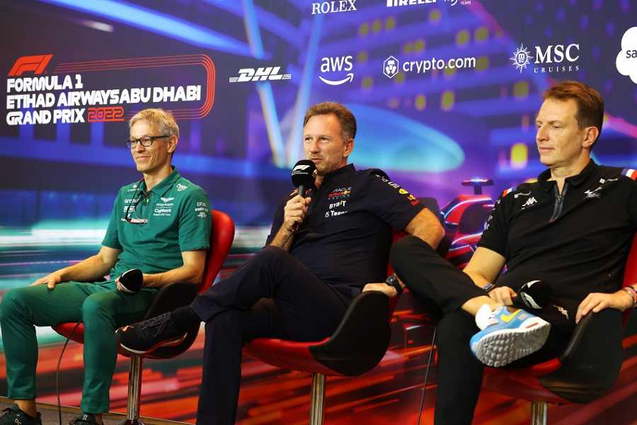 F1チーム代表たちの間に愛情はないとレッドブルのホーナー