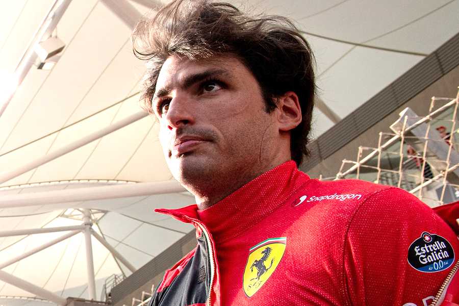 フェラーリ新F1チーム代表とルクレールの関係は「フェラーリにとっていいこと」だとサインツ