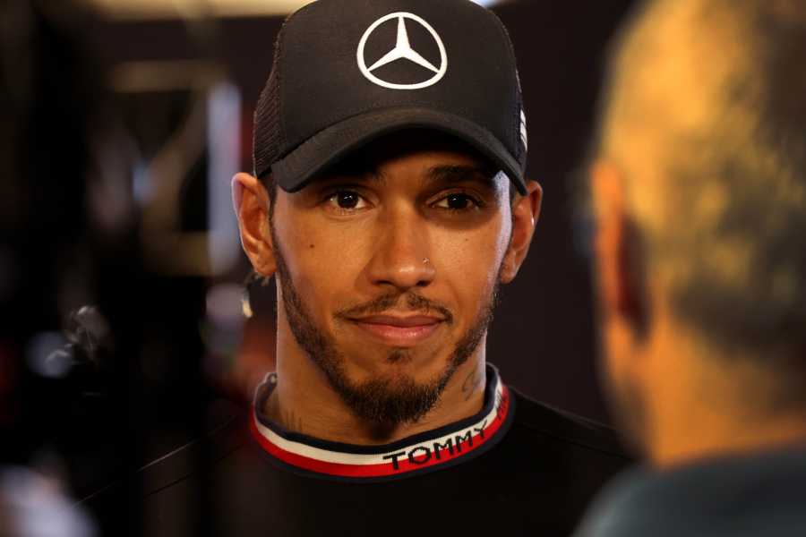 ルイス・ハミルトンが予想「2023年F1シーズンには5チームが勝利を争う可能性も」