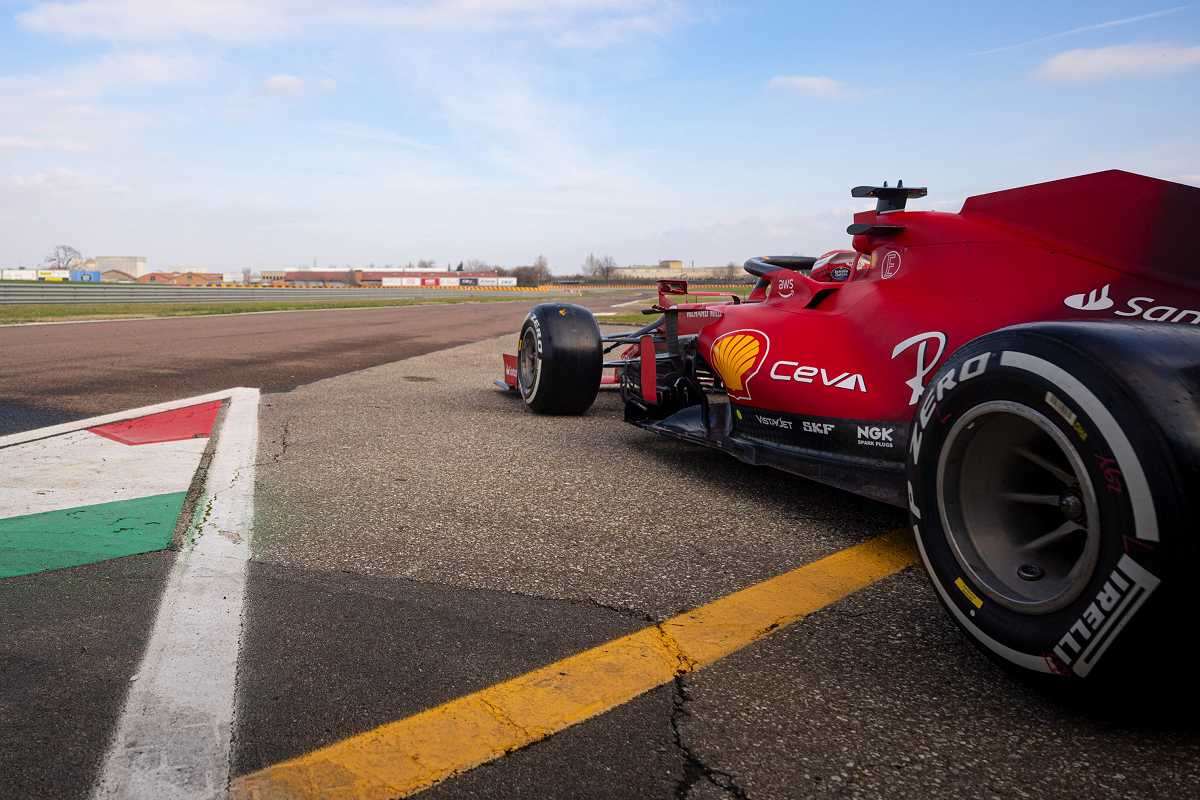 フェラーリF1エンジンのパワーアップを予想するレッドブル首脳「彼らにはマージンがある」