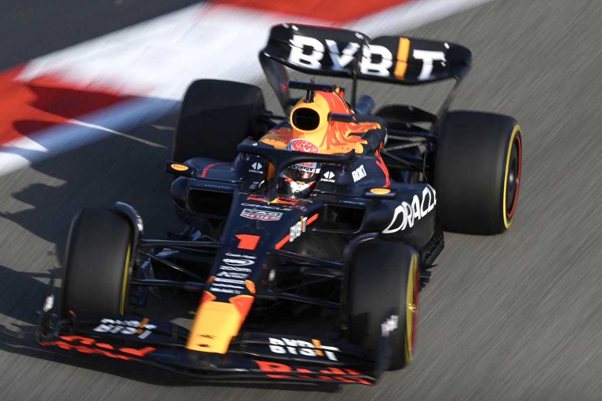 3連覇に向けて好調のフェルスタッペン「ユニークで独創的」な手法を取り入れた今年のレッドブルF1は「昨年よりもさらに速い」