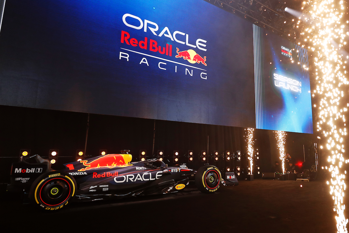 レッドブルF1の新車RB19は2週間後のプレシーズンテストでは「異なる」ものになるとホーナー代表