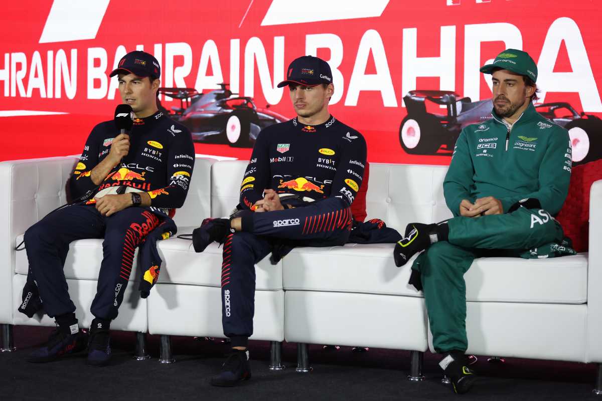 【2023年F1】フェラーリとメルセデスはすでに敗北宣言？「レッドブルばかりかアストンマーティンも別次元」