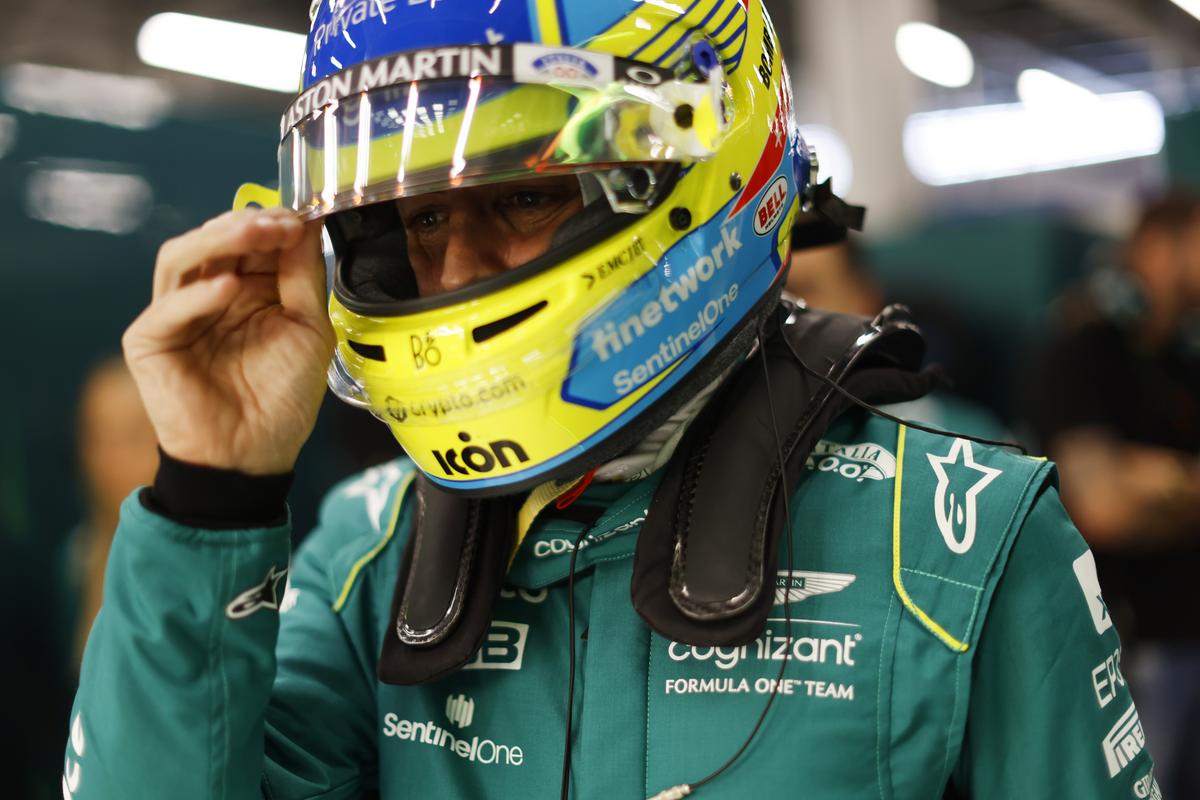 初日2番手で絶好調のフェルナンド・アロンソ、チームに確実な仕事を求める「最大の目標は再びQ3に進出すること」