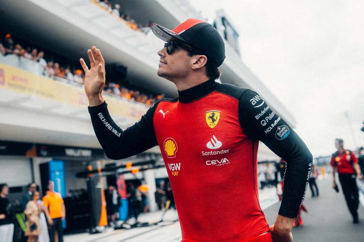 シャルル・ルクレール、ハミルトンと交換トレード？「フェラーリF1を愛しているし、噂によって動揺することはない」