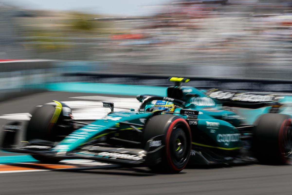 アストンマーティンF1のアロンソ、“中古タイヤ”で予選2番手！アタック2回目は「新品タイヤでコンマ数秒速かった」