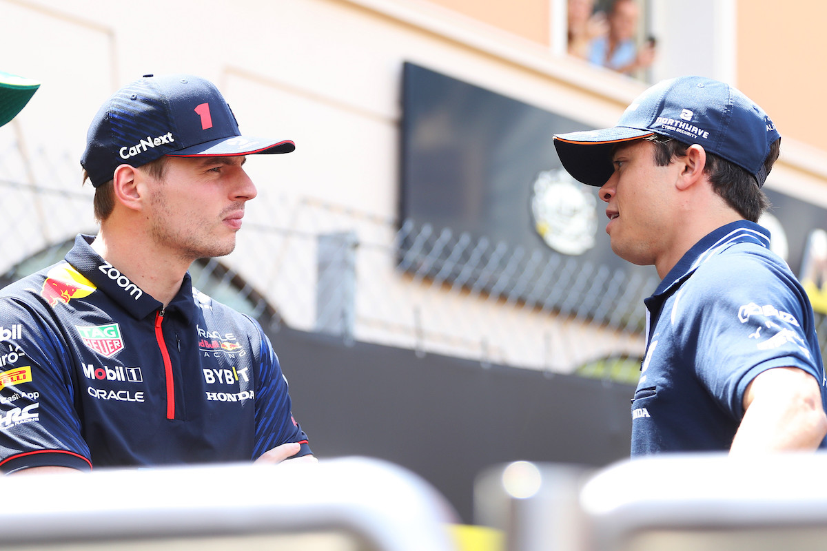 “あと3レース”F1残留危機のデ・フリースにフェルスタッペンのアドバイスが効いた？まず1つ目は完走「無理はいけないと学んだ」