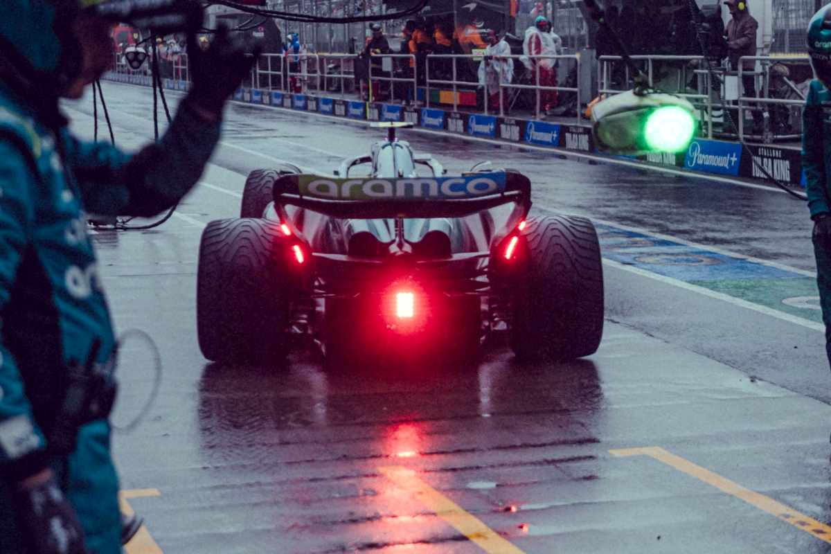 【F1】スパでの死亡事故を受けて水煙を軽減する「マッドガード」をテストへ
