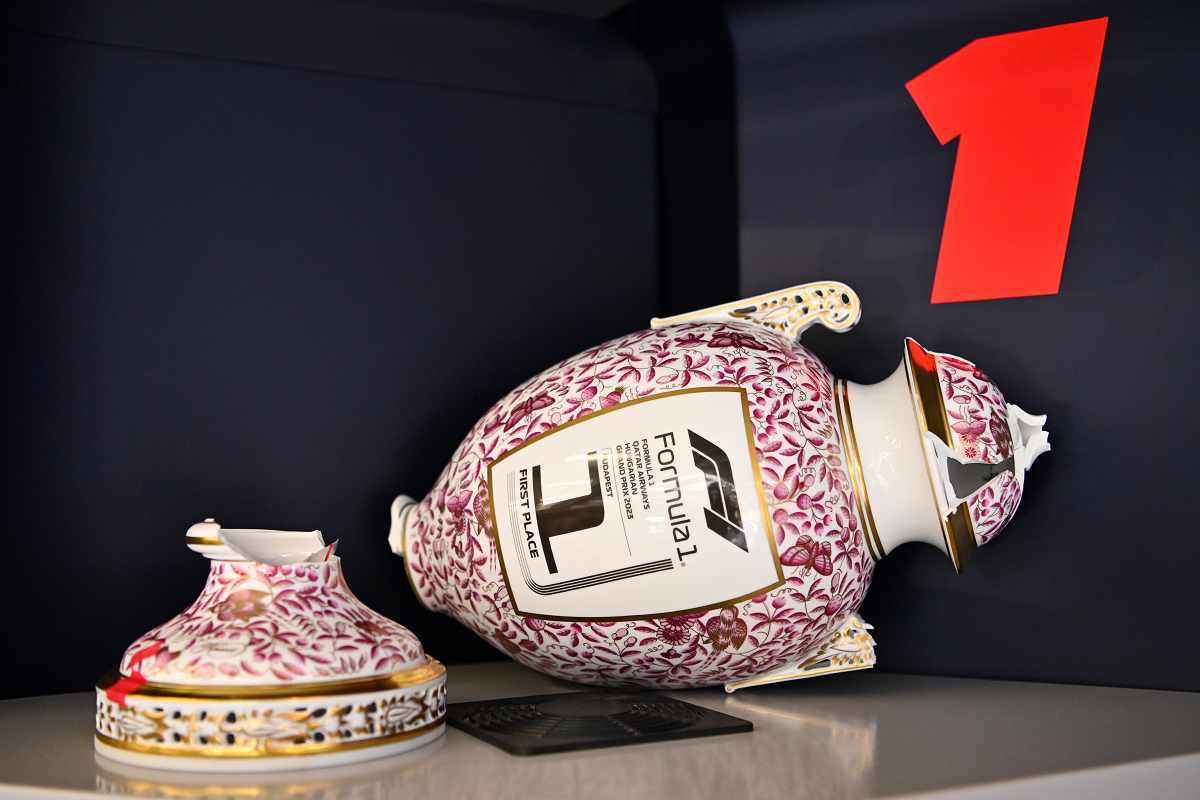 【F1】フェルスタッペンの壊れたトロフィーは「永久保証」ハンガリーの磁器メーカーが交換約束、マクラーレンとノリスも一安心？