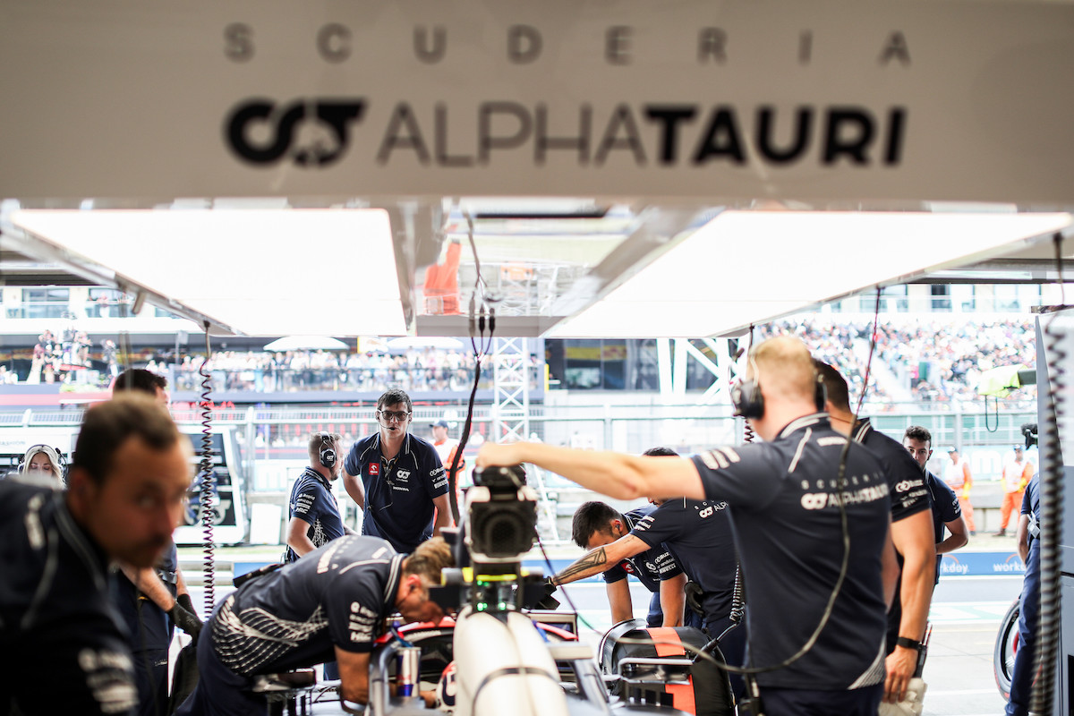 アルファタウリF1テクニカル・ディレクター「赤旗で混乱が生じて、角田裕毅はQ2進出をあと一歩で逃してしまった」