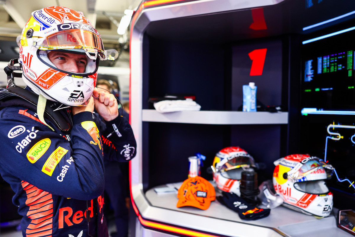 フェルスタッペン、初日11番手に「今日はタイヤを使いたくなかった」アップグレードは「コメントは難しいけどまだ強さはある」