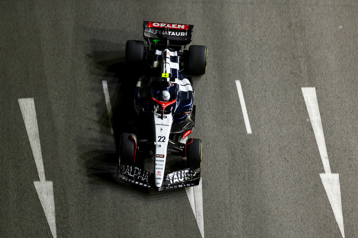 【FP2順位：F1シンガポールGP】フェラーリとメルセデスとアロンソ好調、レッドブル不調？角田裕毅16番手、ローソン12番手