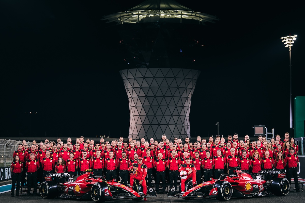 F1チャンピオン目指すフェラーリ、2025年ドライバーラインナップの発表間近か？