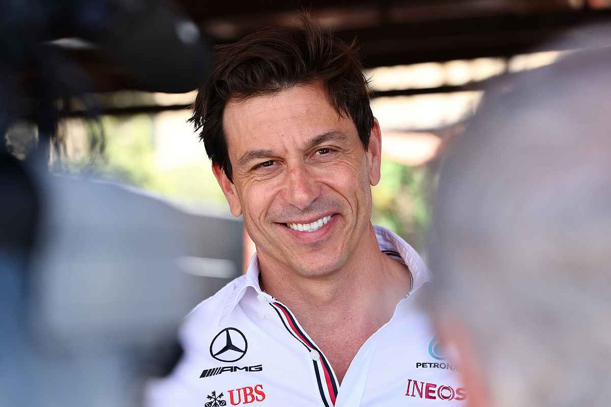 「カジノ禁止！」メルセデス、F1ラスベガスGPでチームスタッフに“カジノ禁止令”　アストンマーティンも同じ方針