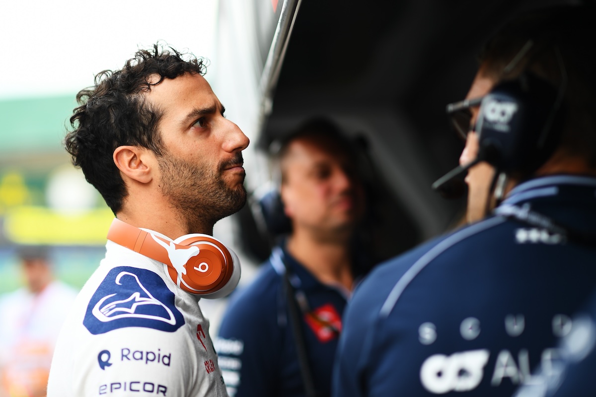 リカルド「速さがあったのに悔やしい。Q3も狙えるポテンシャルがあったのに･･･」