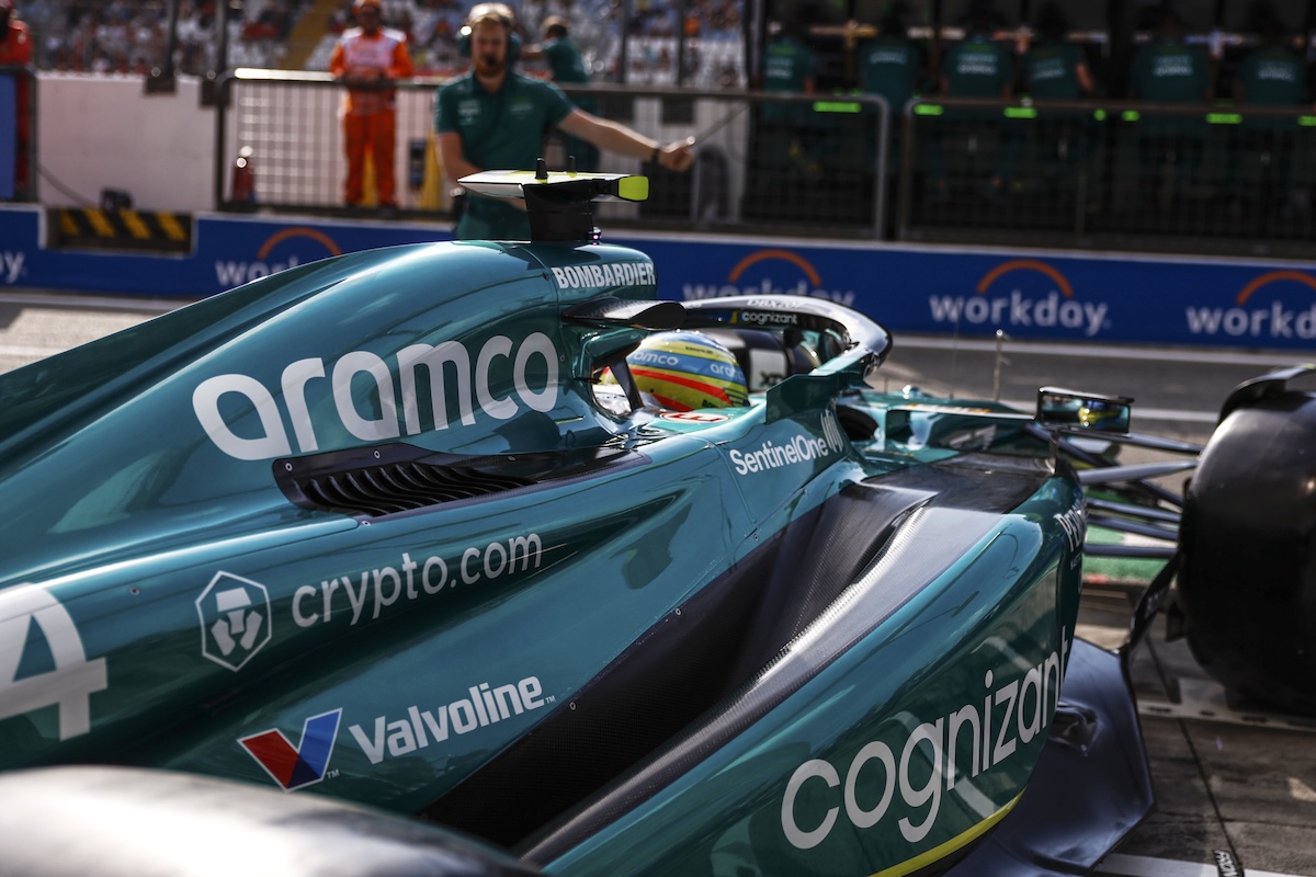 “ワークス”ホンダを見据え、アストンマーティンF1とアラムコが2028年まで契約延長、アロンソの表彰台8回も貢献